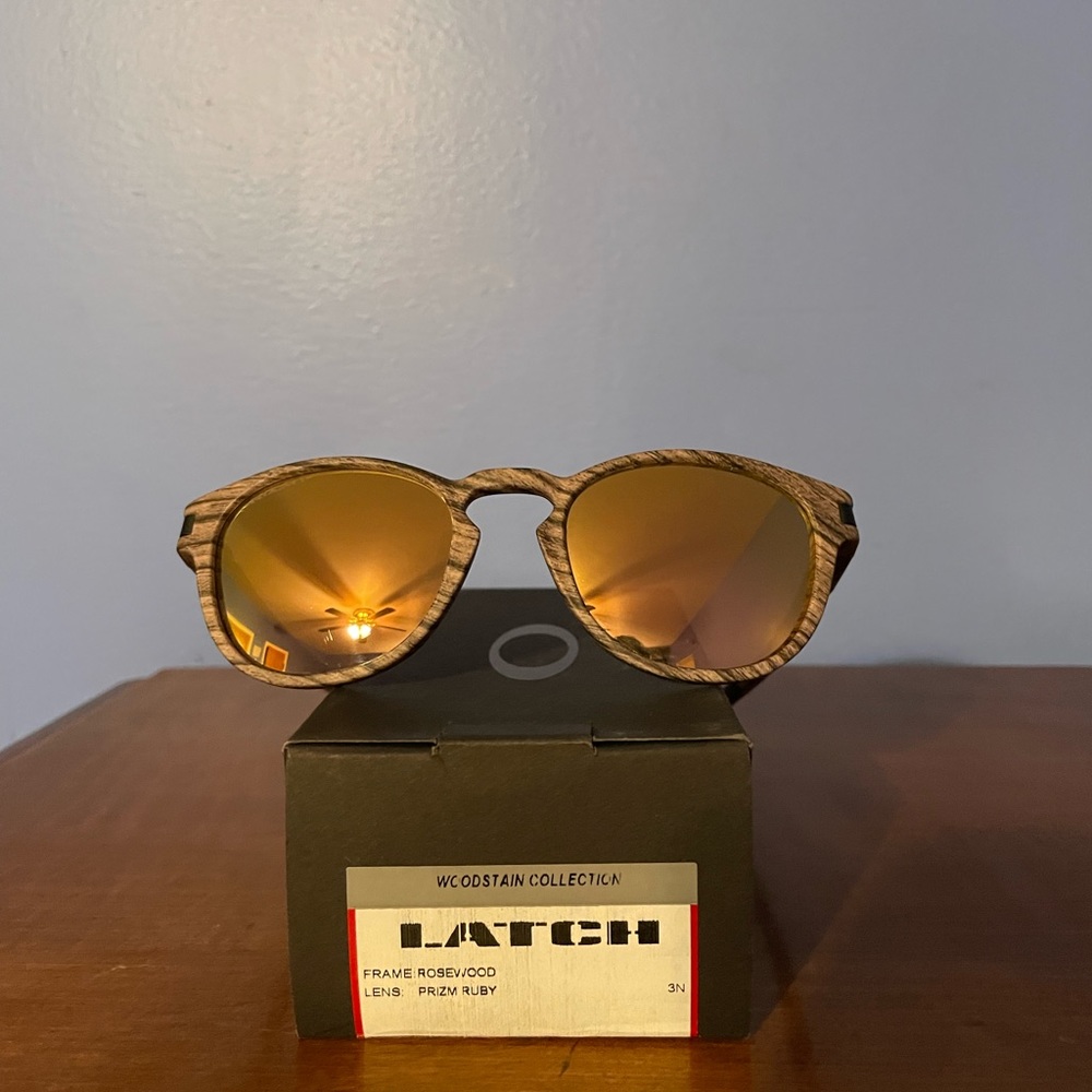 Oakley Latch - Woodstain Collection